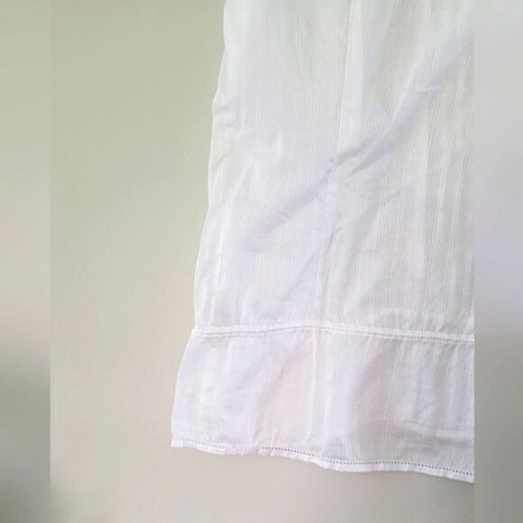 FINAL SALE🌷Ruehl White Button down top size Small - Picture 14 of 16